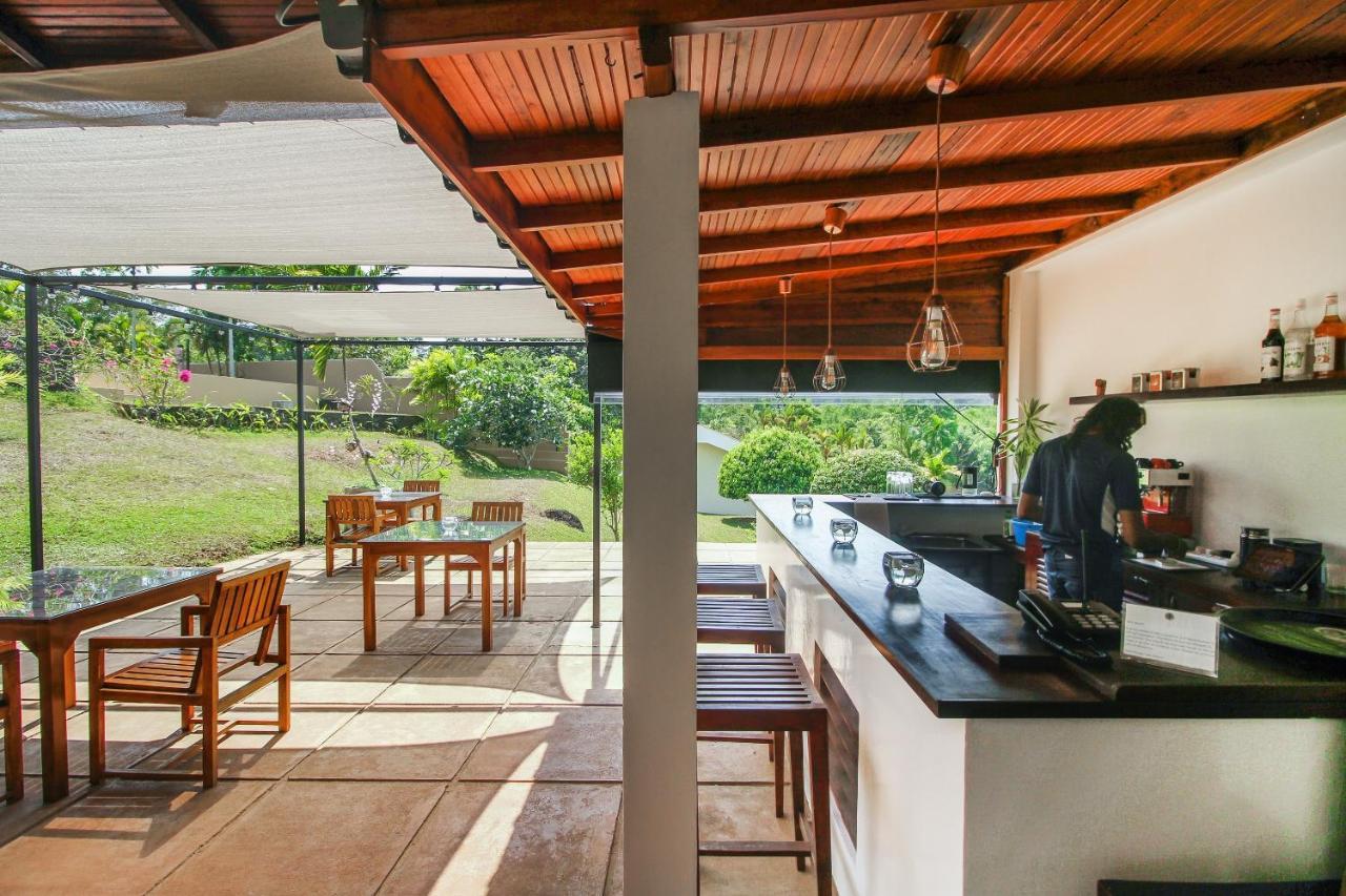 Kalla Bongo Lake Resort Hikkaduwa Exterior foto