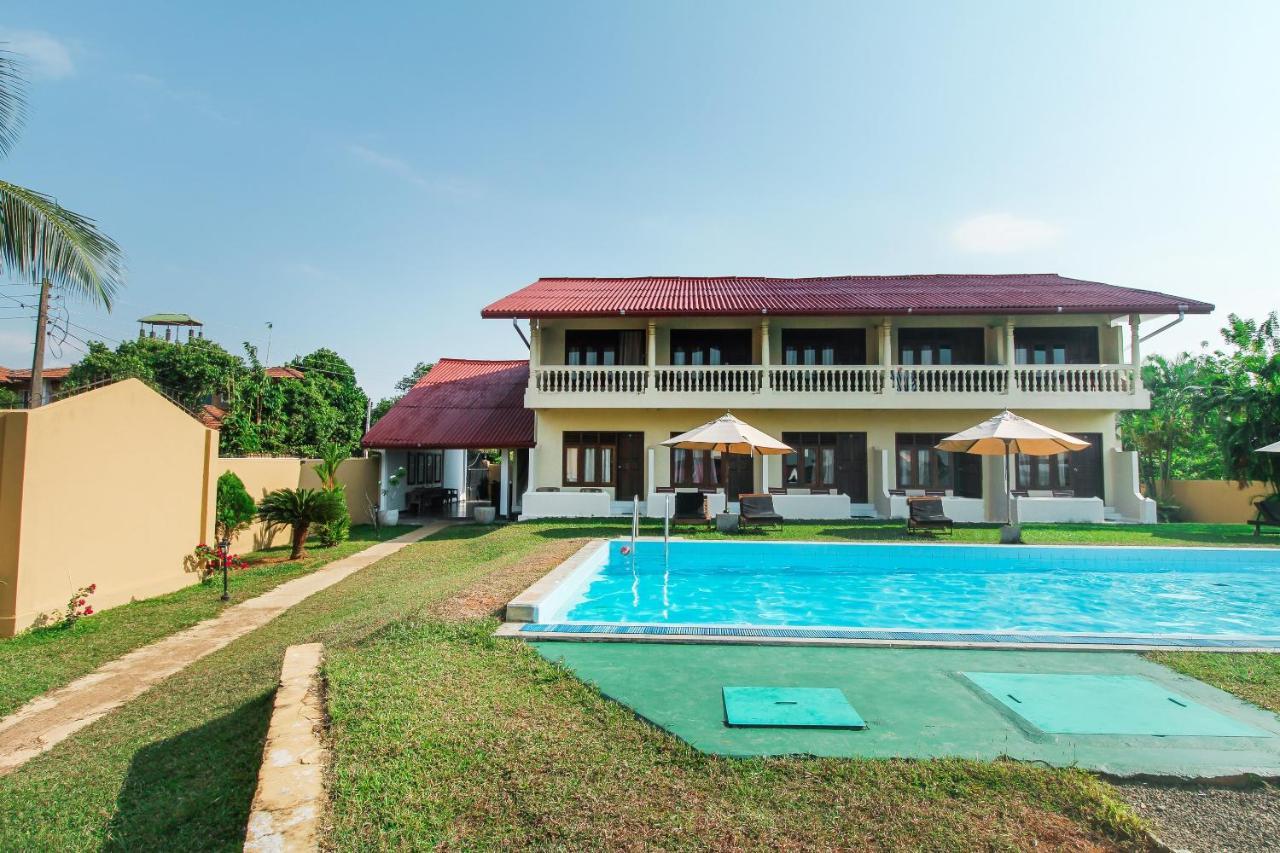 Kalla Bongo Lake Resort Hikkaduwa Exterior foto